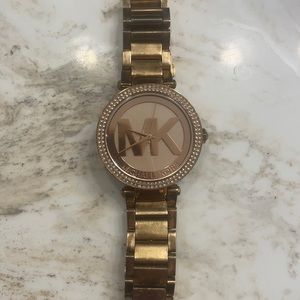 Michael Kors watch PLEASE READ DESCRIPTION